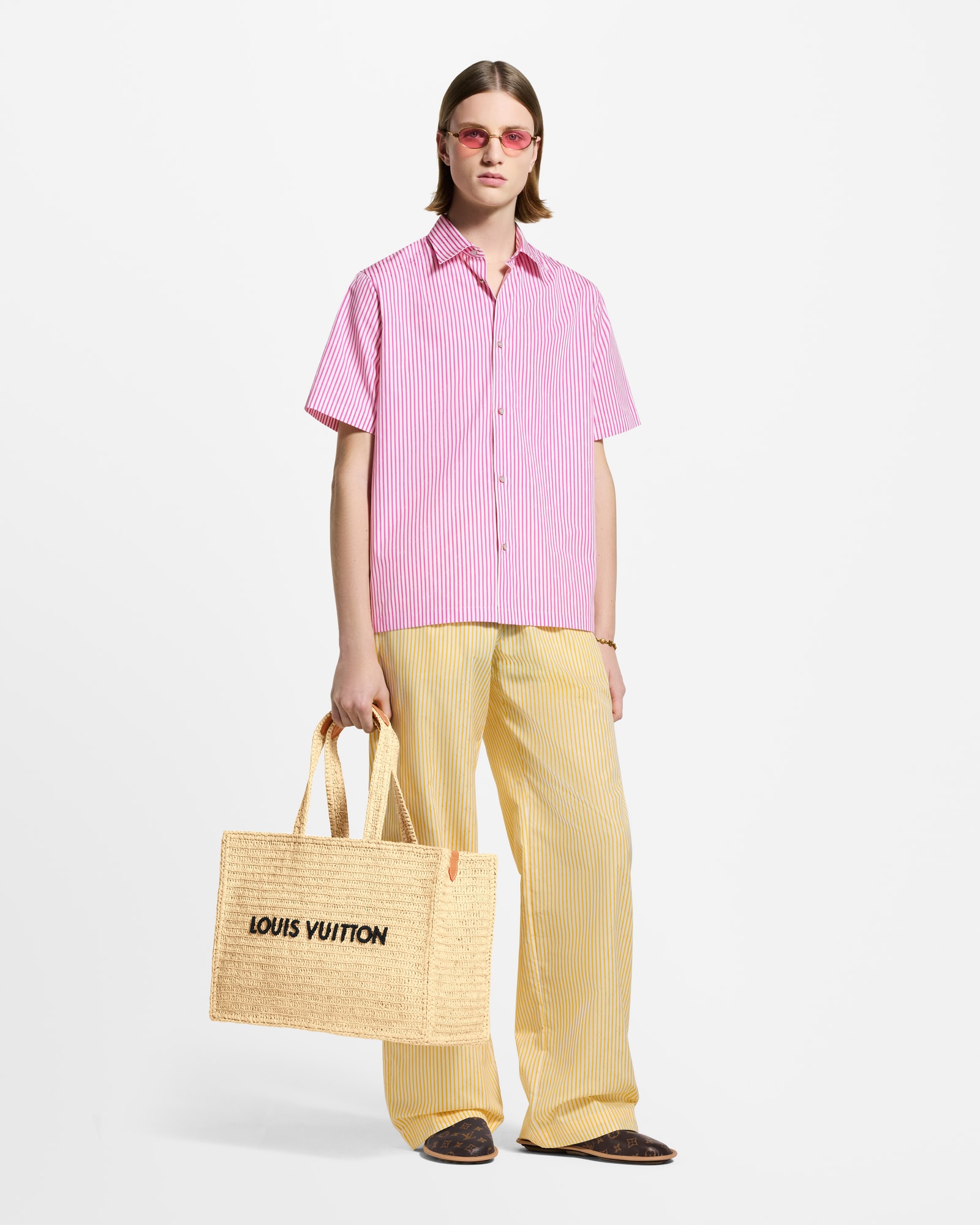 ＊快適な履き心地＊【Louis Vuitton】LV トラベラー スリッパ ルイヴィトン《完売必至！》新作 LV トラベラー スリッパ